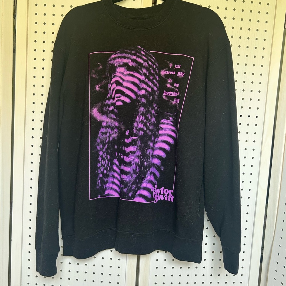 Taylor Swift Sweatshirt